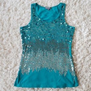 Gorgeous sequin top!